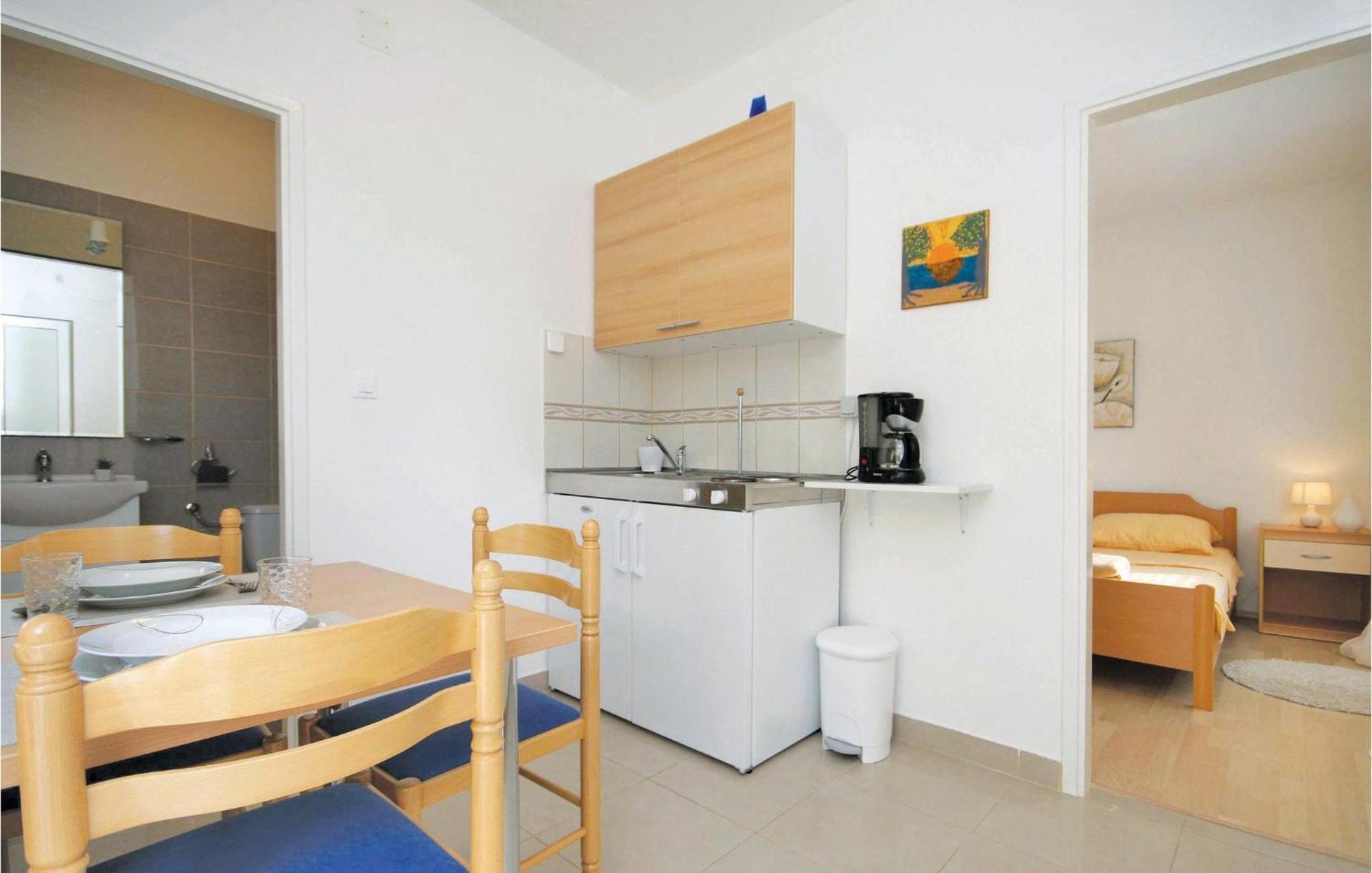 Apartment Raslina Lxvi Kültér fotó